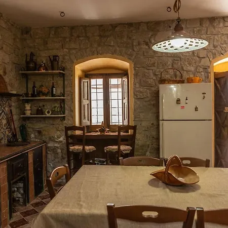 Villa Paradiso - Irpinia Gesualdo